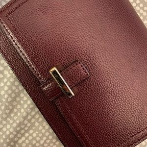 Barely used Kate Spade Maroon Wallet ♠️ ✨